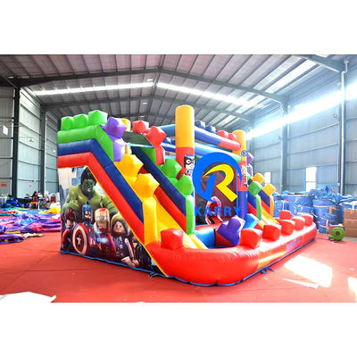 Casa de rebote inflable con deslizador y soplador