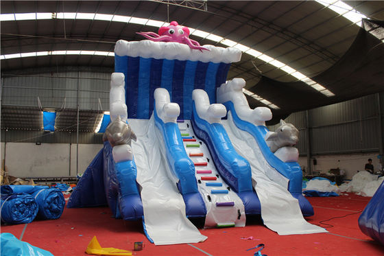 Accesorios de soplador de aire estándar CE para tobogán de agua inflable de palma azul al aire libre