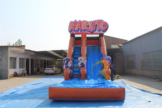 Equipo inflable de PVC comercial Personajes de anime de sangre caliente tobogán acuático con piscina