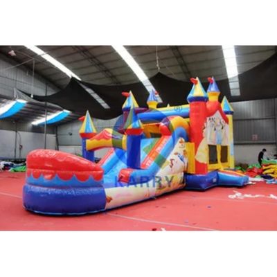 Jardín de juegos para niños comercial de carreras rojo Casa de salto inflable con tobogán