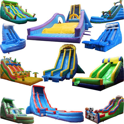 Capacidad máxima 100-500 kg tobogán de agua inflable comercial con piscina y doble carril