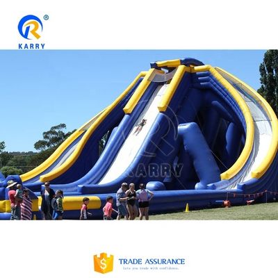 Deslizamiento de agua inflables estimulantes para adultos y niños Gran deslizamiento de salto comercial
