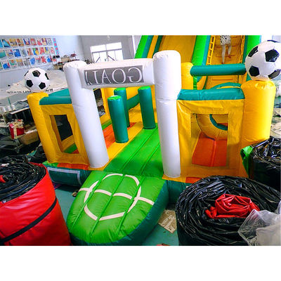 Slide de fútbol comercial hinchable húmedo y seco para el juego al aire libre o en el interior de los niños