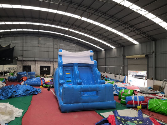 Deslizamientos húmedos inflables comerciales con piscina y soplador de aire Castillo de guardaespaldas amigable para niños