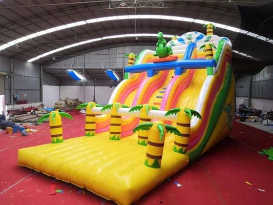 Parque de diversiones comercial Desarrollo de toboganes acuáticos Selva tropical inflable con casa de rebote
