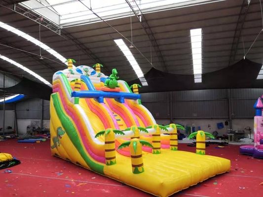 Parque de diversiones comercial Desarrollo de toboganes acuáticos Selva tropical inflable con casa de rebote