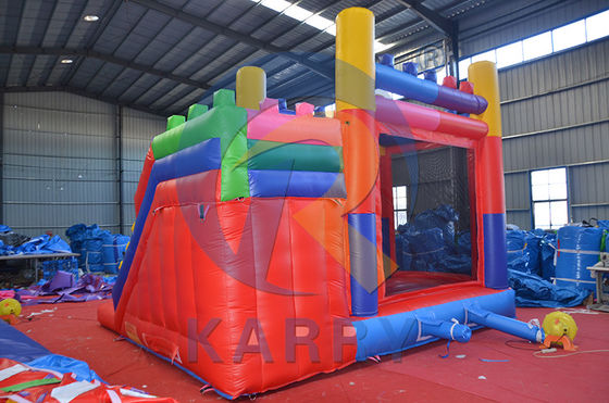 Casa de rebote inflable para patios interiores con opciones personalizables e incluye soplador CE