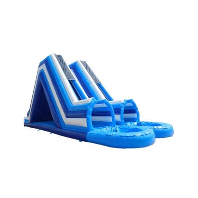 Deslizamiento inflable de agua en interiores con doble carril grande y piscina combinada húmeda