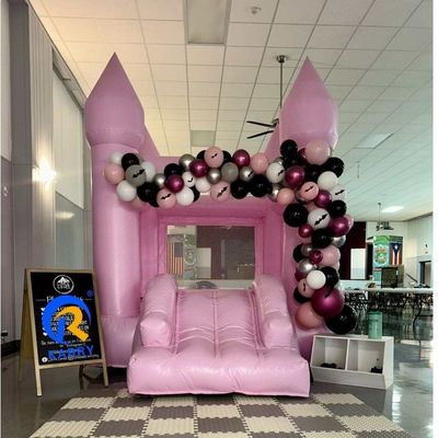 Género Unisexo Portátil de boda personalizada rosa Inflable castillo de rebote niño portero