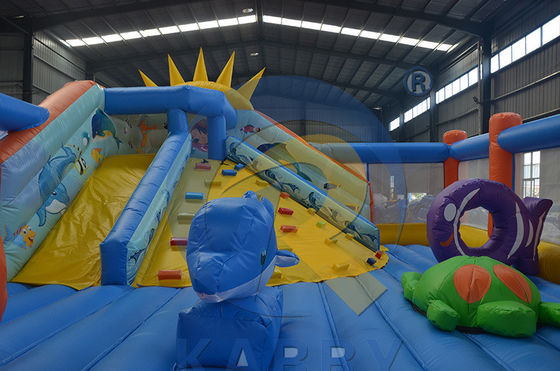Combo de toboganes de PVC portátil con curso de obstáculos y pared de escalada inflable