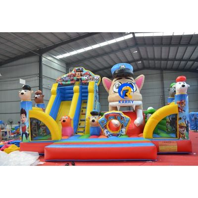 Casa de rebote inflable de tamaño personalizado para el tema de patrulla de cachorros de dibujos animados en interiores
