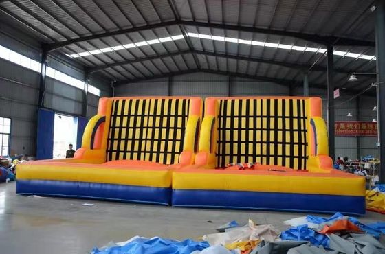 Juego de deporte de pared pegajosa inflable con ropa de pasta comercial y soplador con soplador