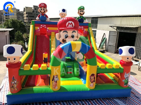 Alquiler comercial de tamaño completo de salpicador combinado inflable con toboganes de agua y kits de reparación