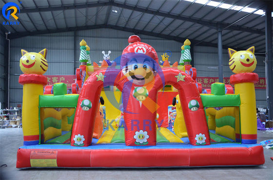 Color personalizado de grado comercial para exteriores inflables con tema de Mario