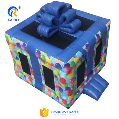 Características PORTABLE caja de regalo inflable de lujo saltador de agua puñetazo Casa para la venta de la fiesta