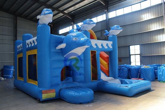 Parque de juegos al aire libre unisex 5*5m Casa de salto de delfín inflable comercial con tobogán