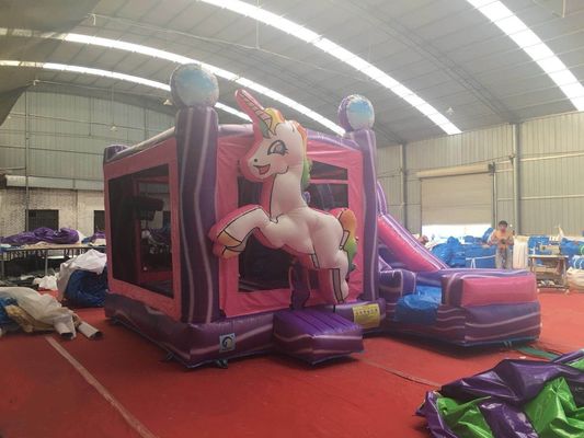 Slide combinado de castillo de rebotes portátil con certificación EN71 Unicornio y tobogán de arco iris