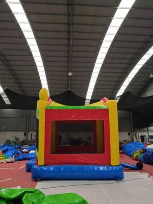 EN14960 Certificado color personalizado Sésamo Street Inflatable del patio de recreo para niños