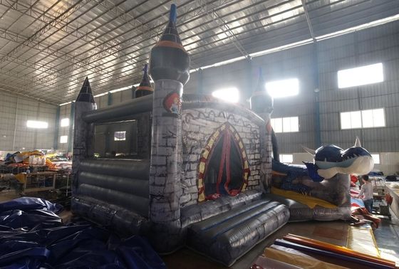 Centro de actividades inflables para niños con castillo personalizable y casa de salto