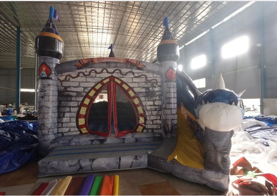 Centro de actividades inflables para niños con castillo personalizable y casa de salto