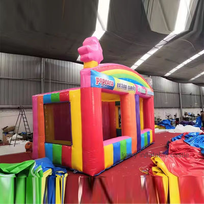La fiesta es imprescindible alquiler comercial para niños estand de concesión con castillo inflable