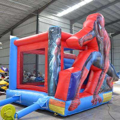 Parque de juegos para niños y adultos