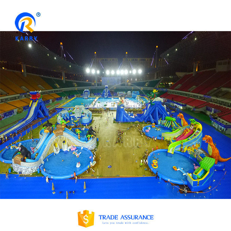 Parque acuático inflable divertido para niños y adultos 5-10 pasajeros accesorios de reparación de sopladores CE