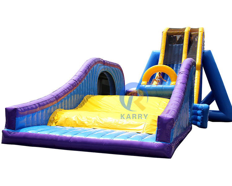 Gran curso de obstáculos inflables azules popular agua N seco tobogán de salto para niños y adultos