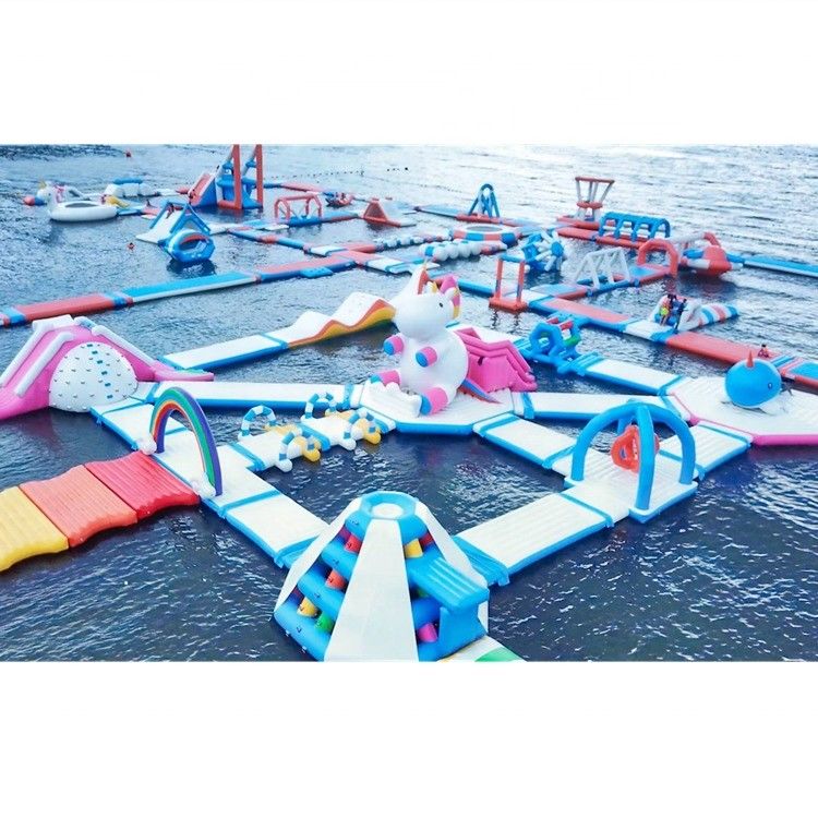 Desata a tu niño interior colorido parque acuático inflable unicornio para toda la familia