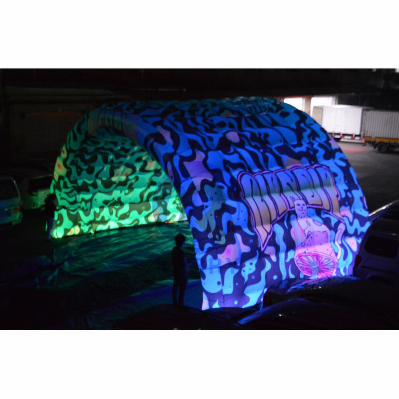 Parque de juegos al aire libre colorido Led Tenda de entrada del túnel inflable para la promoción del evento