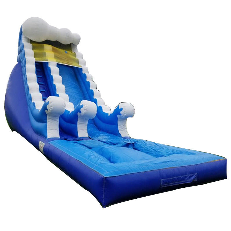Spray Blue Water Slide Juegos al aire libre Gran tobogán de salto para diversión al aire libre