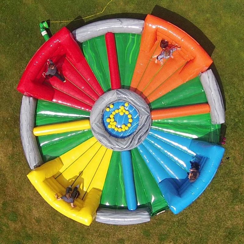 Desata la diversión con Bungees humanos corriendo y hambrientos hipopótamos Chow Down juego inflable