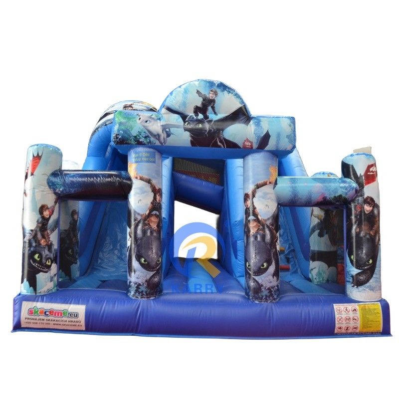 Jardín de juegos al aire libre PVC de calidad comercial Cómo entrenar a su dragón Excavadora inflable con 2 juegos de diapositivas