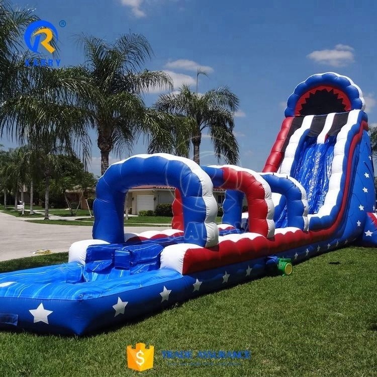 Deslizamiento de agua inflable comercial al aire libre con estilo de bandera de EE.UU. y carril de deslizamiento super largo