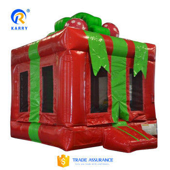 Características PORTABLE caja de regalo inflable de lujo saltador de agua puñetazo Casa para la venta de la fiesta